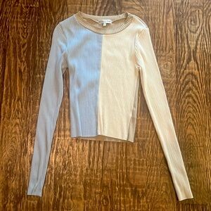 Fits + Eddi, women’s medium, 3 colored top